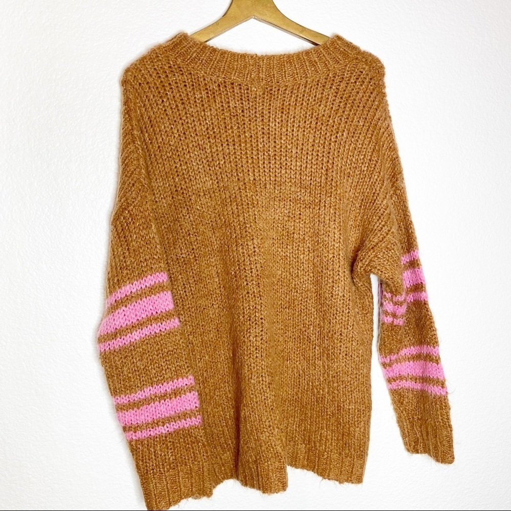 Aerie- New Fuzzy Feels Sweater - Size Small